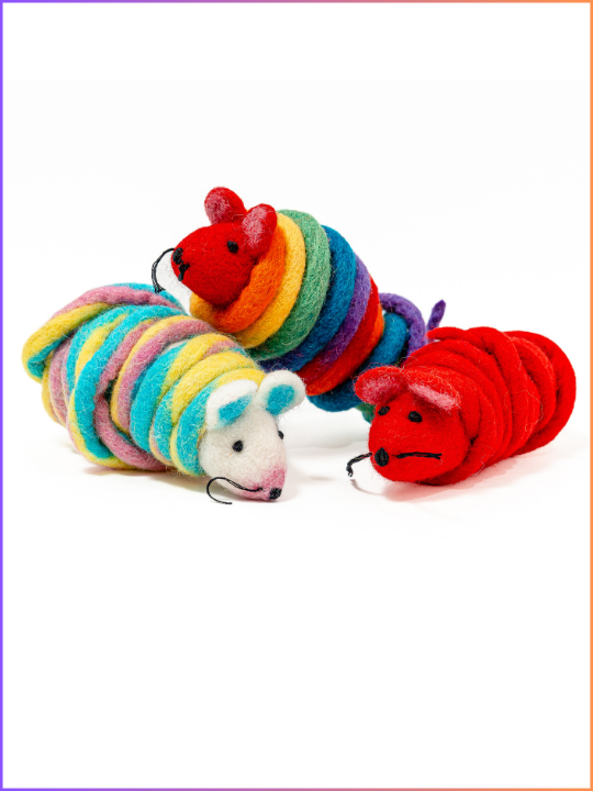 Catch a Mouse by the Tail Wool Cat Toy